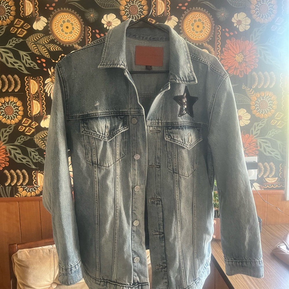 Lucky Brand Oversized Denim Jacket w Gold Leopard and Black Star Sequin Design